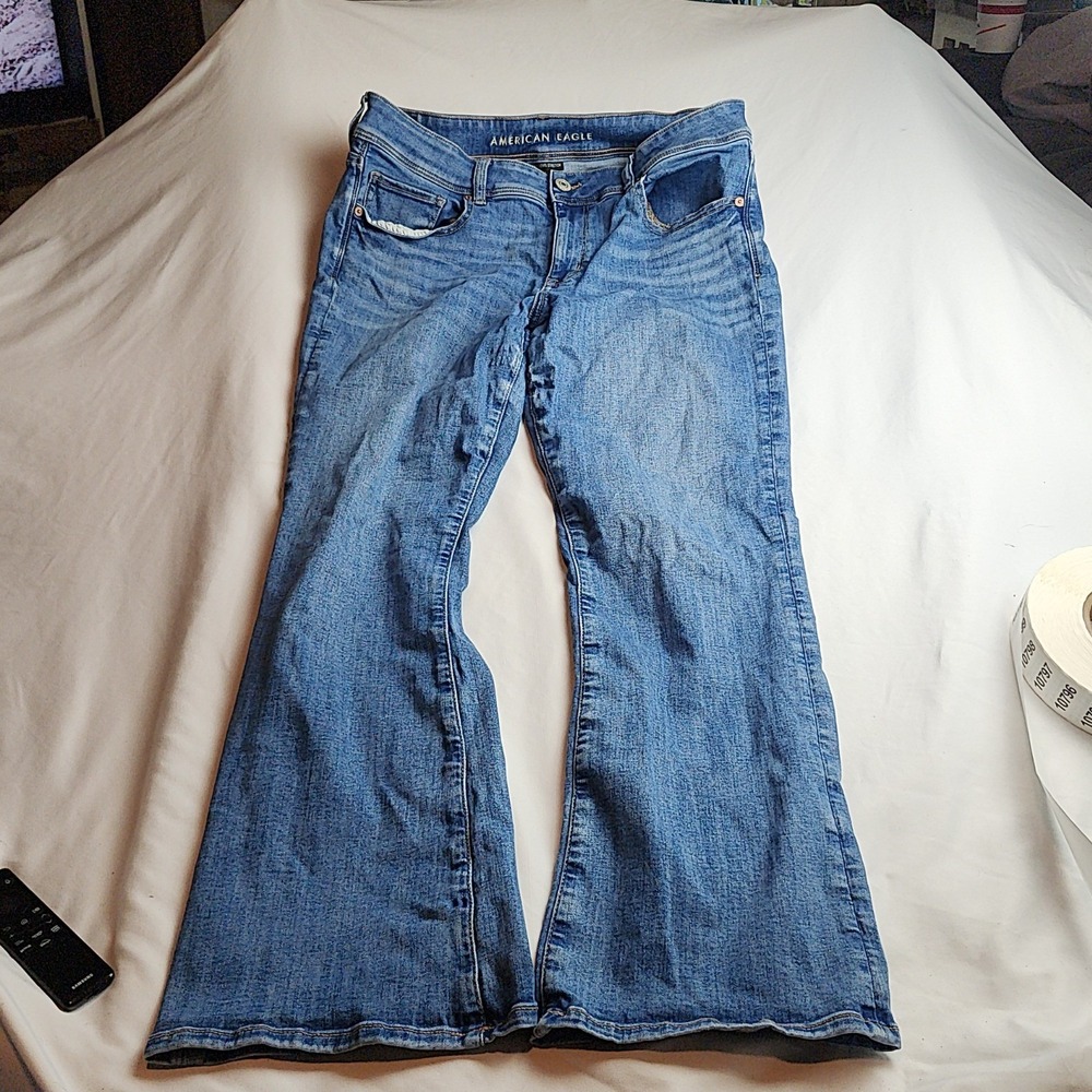 American Eagle Next Level Stretch Flare Jeans Light Wash Women's Size 14 Short